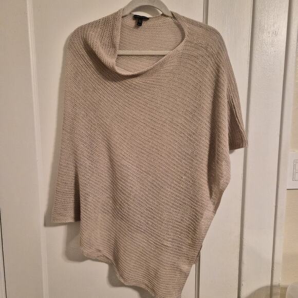 Eileen Fisher Asymmetrical Mesh Poncho One SizePhotos. READ - Picture 1 of 6